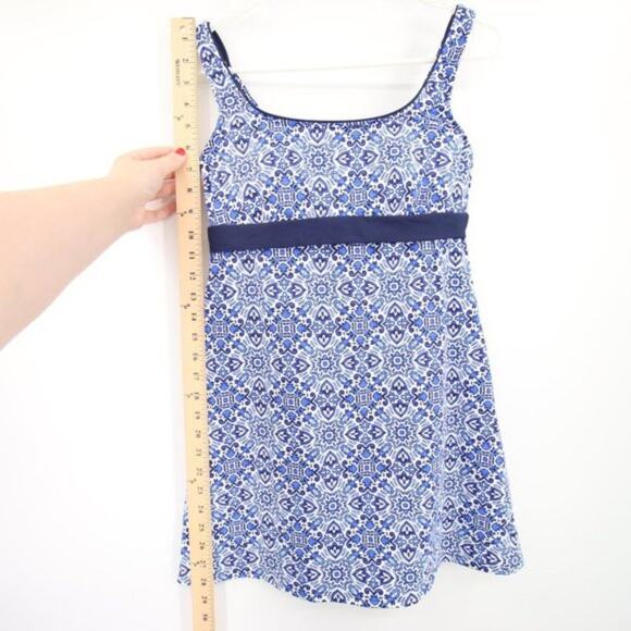 NWOT Lands End Swim Dress Navy Blue White Pattern Underwire Size 4 - Picture 5 of 8